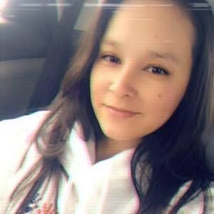 Meet your Posher, Astrid